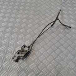 Pārsega slēdzene priekš VW GOLF 6 2011