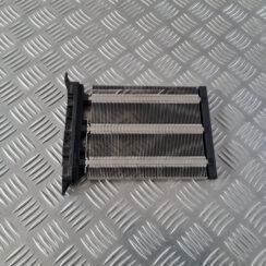 Papildus autonoma elektriskais sildītājs priekš VW GOLF 6 2011