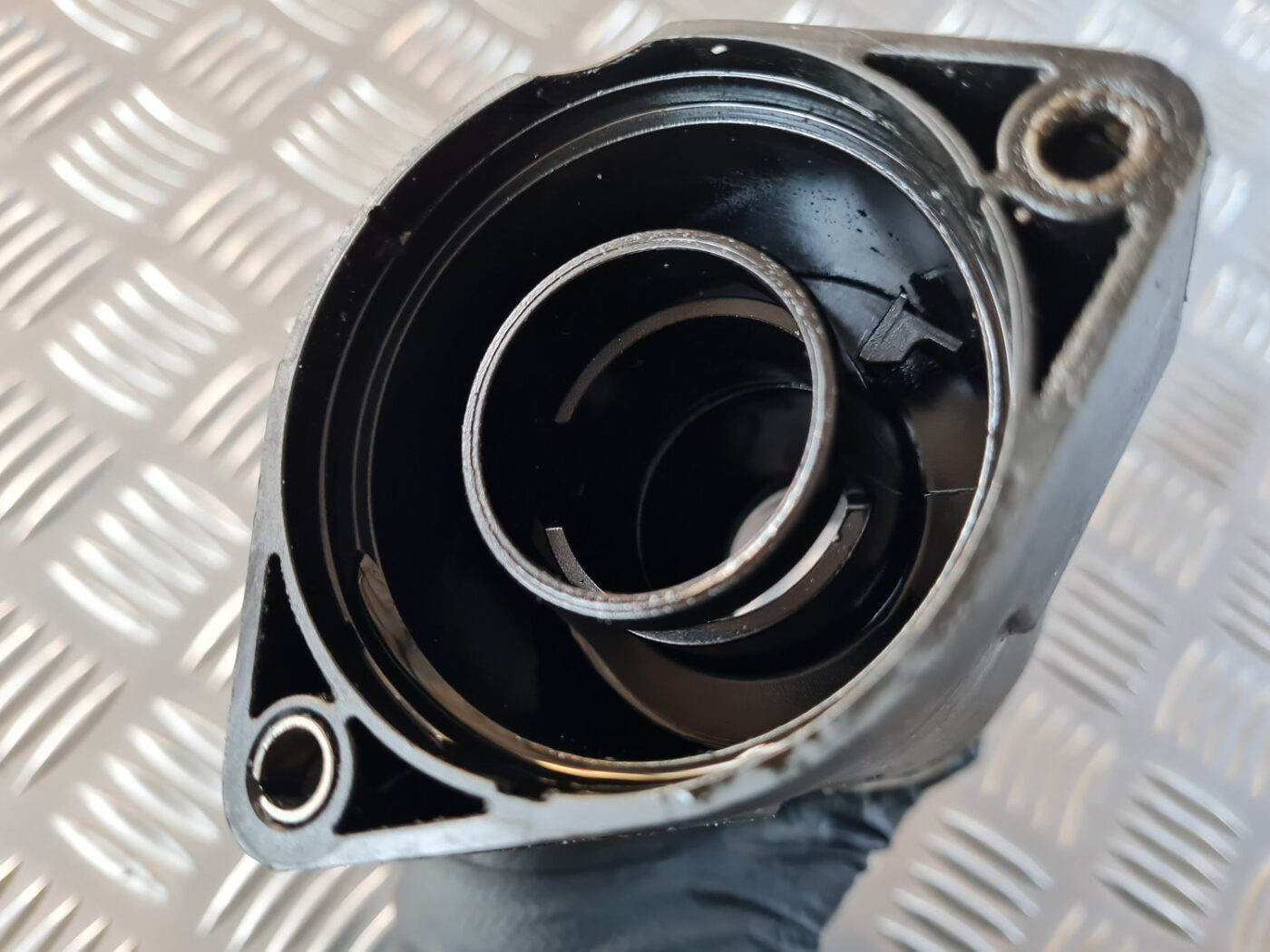 Turbīnas caurule priekš VW GOLF 6 2011