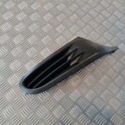 Miglas luktura reste, pa labi priekš VW GOLF 6 2011