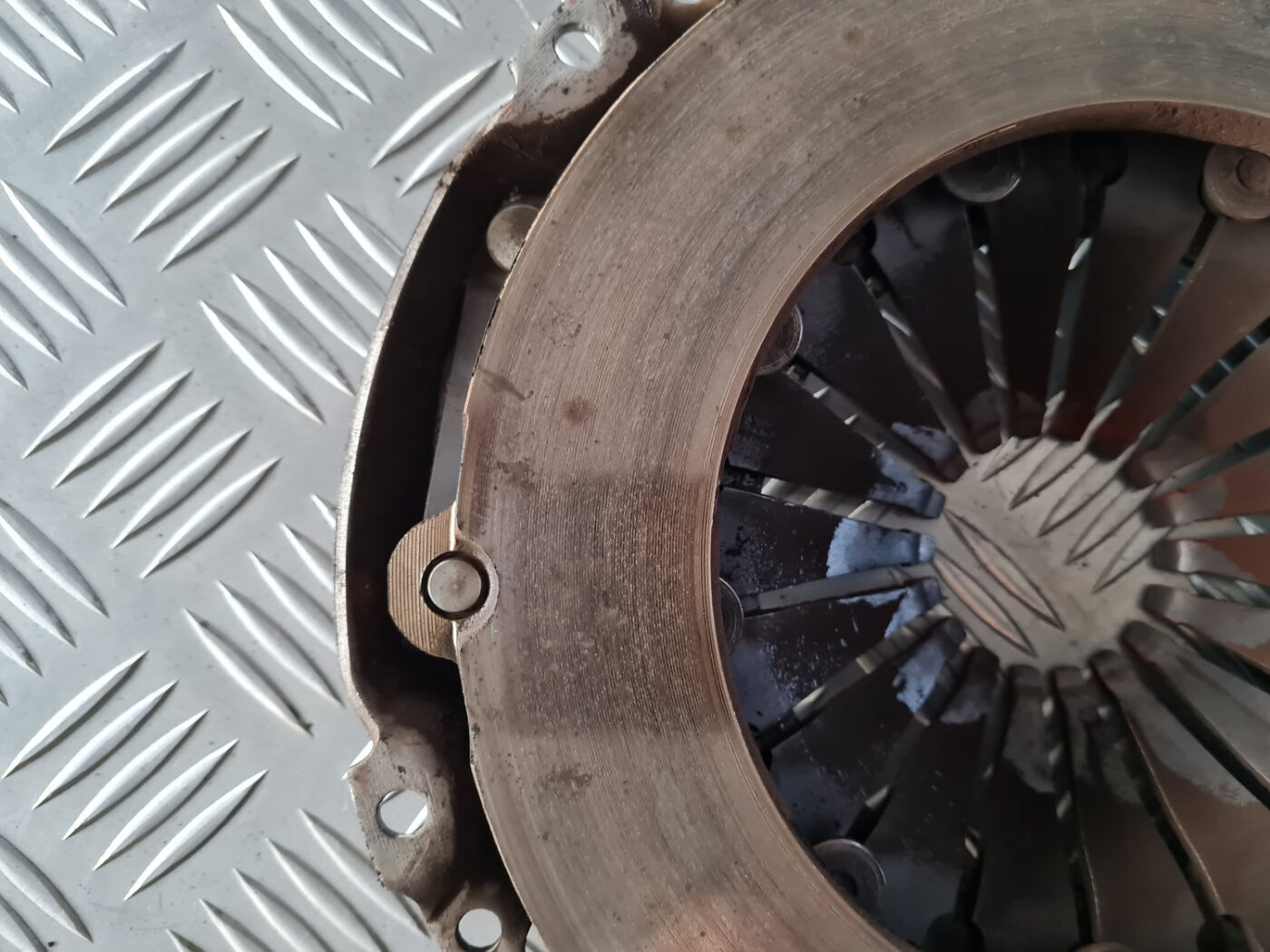 Sajūga komplekts priekš VW GOLF 6 2011 12 Sajūga komplekts priekš VW GOLF 6 2011