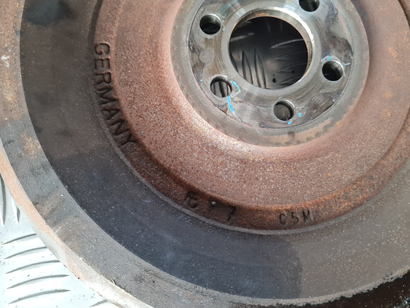 Sajūga komplekts priekš VW GOLF 6 2011 3 Sajūga komplekts priekš VW GOLF 6 2011