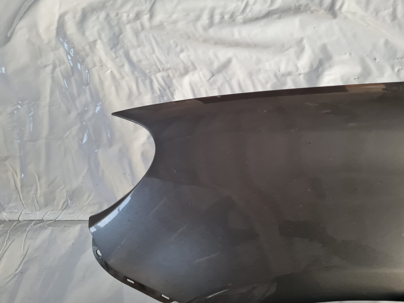 Priekšējais kreisais spārns priekš VW GOLF 6 2011