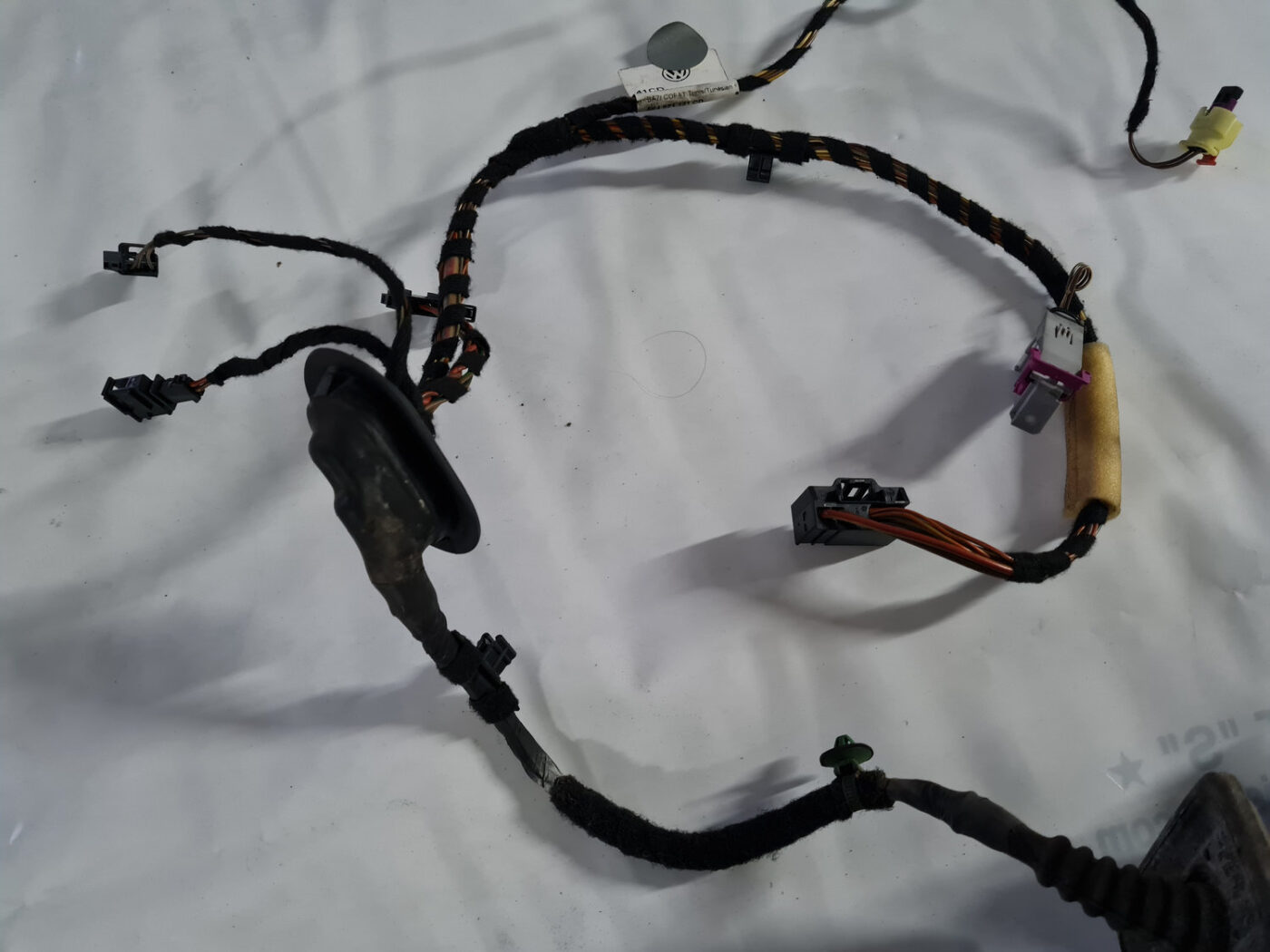 Durvju vadi priekš VW GOLF 6 2011 7 Durvju vadi priekš VW GOLF 6 2011