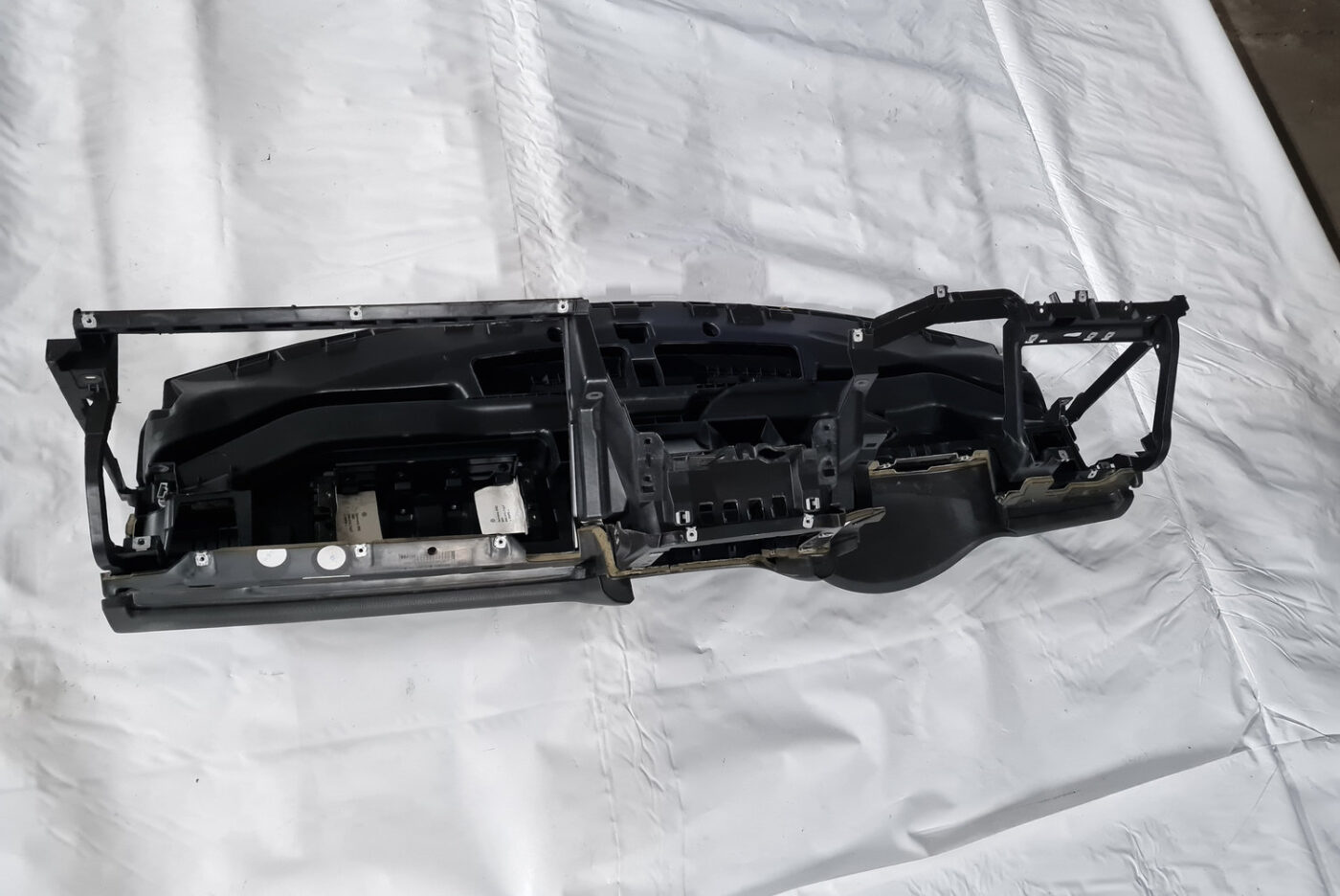 Mērinstrumentu panelis priekš VW GOLF 6 2011 9 Mērinstrumentu panelis priekš VW GOLF 6 2011